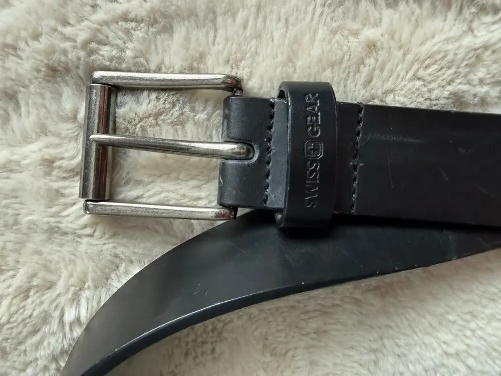 Swiss Gear Black Leather Belt Size Large 36-40